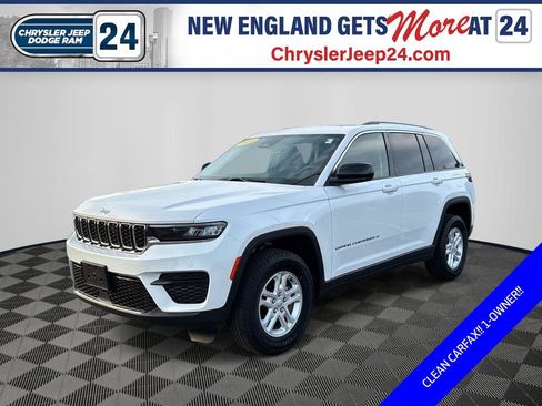 Certified 2023 Jeep Grand Cherokee Laredo w/ Luxury Tech Group I AWD/4WD image 1