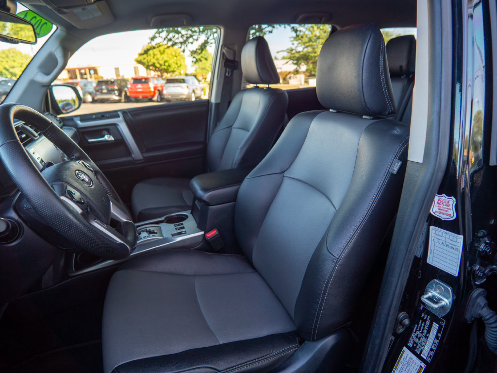 Used 2024 Toyota 4Runner SR5 Premium AWD/4WD image 19