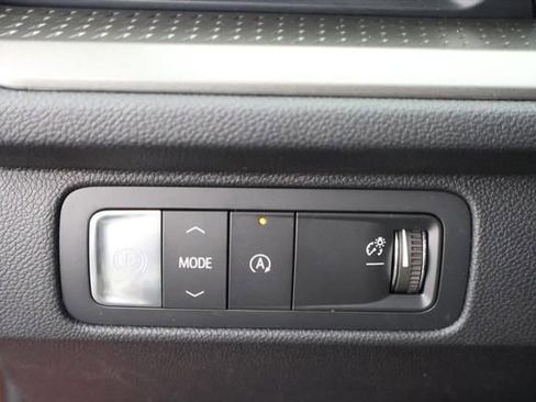 New 2026 Chevrolet Traverse LT w/ Sun and Wheel Package image 20