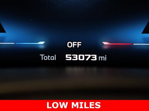 Used 2024 BMW X7 M60i image 13