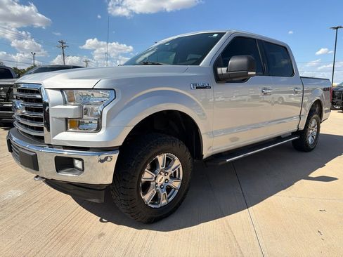 Used 2017 Ford F150 XLT w/ Equipment Group 301A Mid AWD/4WD image 2