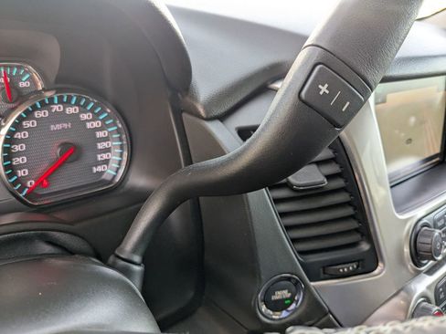 Used 2019 Chevrolet Tahoe LT image 22