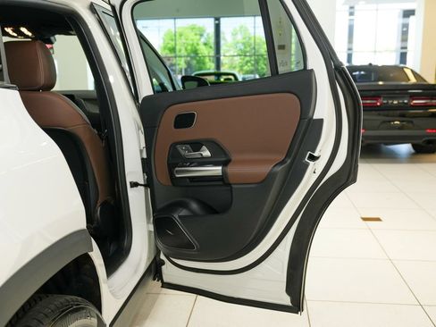 Certified 2023 Mercedes-Benz GLA 250 4MATIC image 52