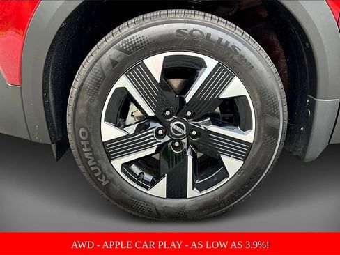 New 2025 Nissan Kicks SV w/ SV Premium Package image 12