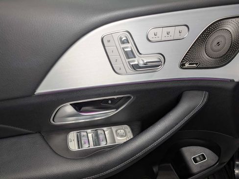 Certified 2024 Mercedes-Benz GLS 450 4MATIC image 37
