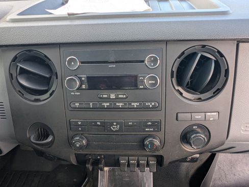 Used 2016 Ford F350 XL w/ Power Equipment Group AWD/4WD image 16