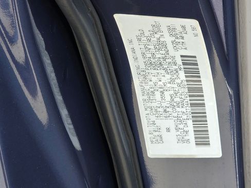 Used 2004 Toyota Sequoia SR5 RWD image 23