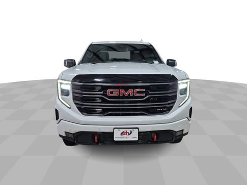 Certified 2025 GMC Sierra 1500 AT4 AWD/4WD image 3