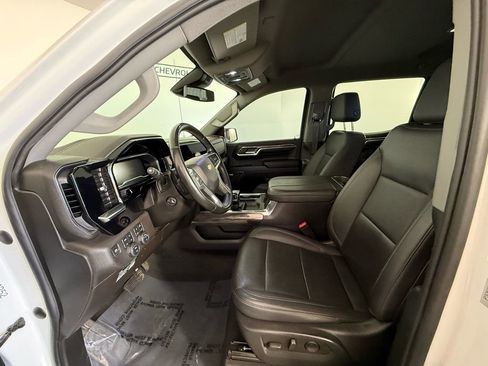 Used 2023 Chevrolet Silverado 1500 LTZ w/ LTZ Convenience Package II image 13