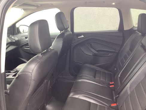 Used 2018 Ford Escape Titanium w/ Ford Safe & Smart Package AWD/4WD image 9