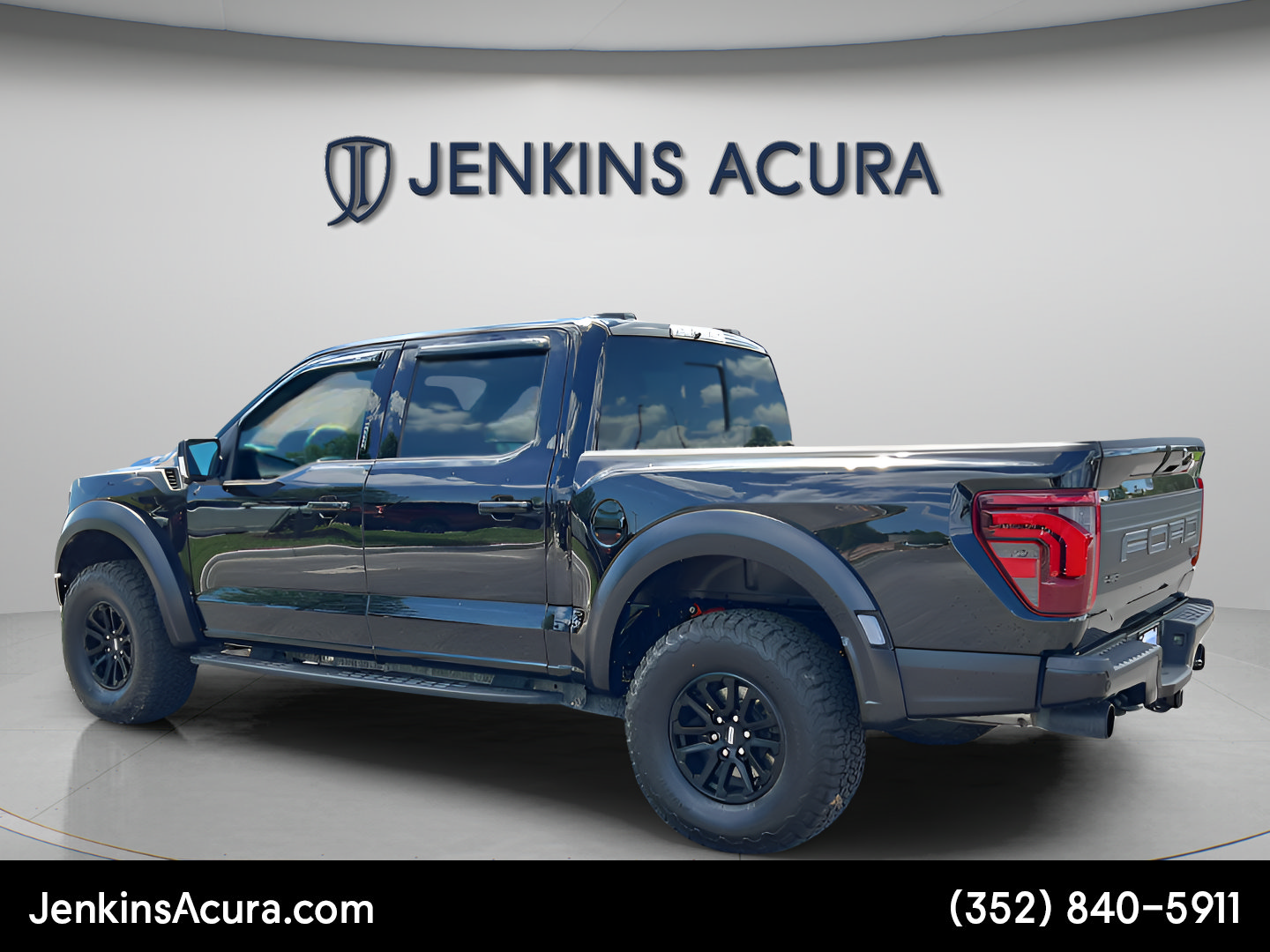 Used 2024 Ford F150 Raptor AWD/4WD image 5