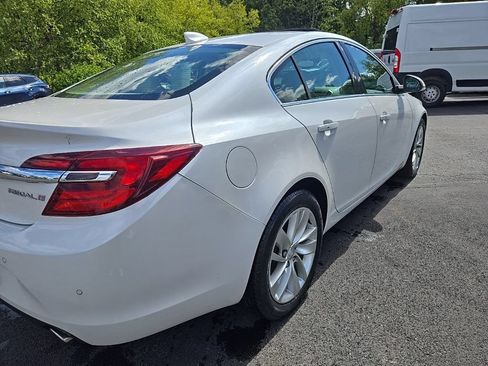 Used 2016 Buick Regal Premium FWD image 3