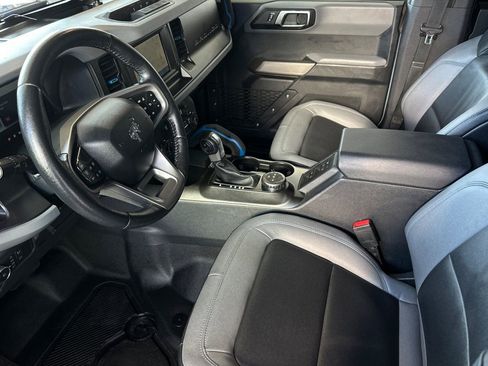 Certified 2022 Ford Bronco Black Diamond AWD/4WD image 9