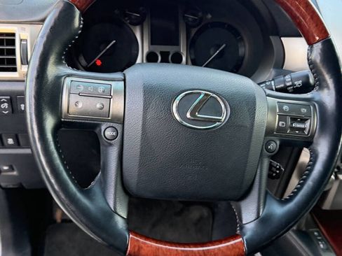 Used 2013 Lexus GX 460 Premium image 10