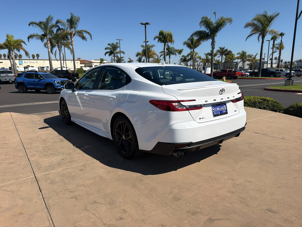 Used 2025 Toyota Camry SE FWD image 7