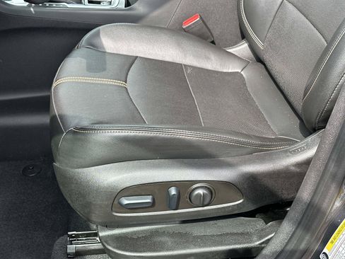 Certified 2022 Chevrolet Equinox Premier AWD/4WD image 16