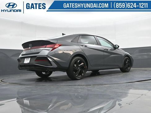 New 2026 Hyundai Elantra SEL Sport FWD image 31