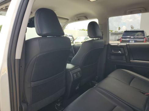 Used 2023 Toyota 4Runner TRD Off-Road Premium image 14