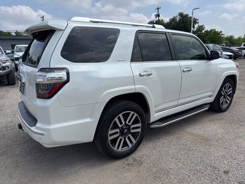 Used 2018 Toyota 4Runner Limited RWD image 4