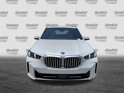 Certified 2026 BMW X5 xDrive50e AWD/4WD image 3
