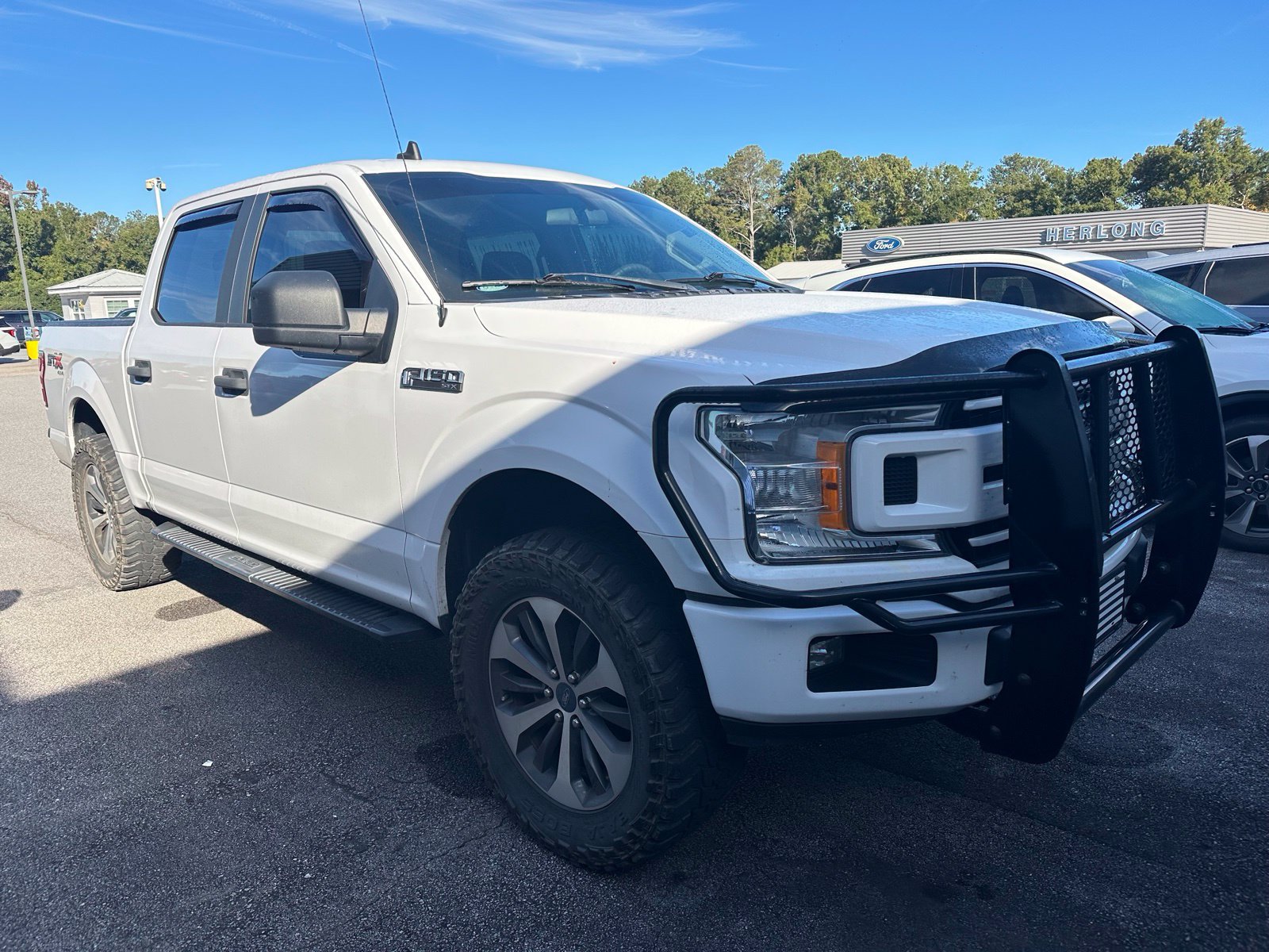 Used 2020 Ford F150 XL w/ Equipment Group 101A Mid AWD/4WD image 3