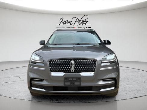 Used 2023 Lincoln Aviator Reserve w/ Equipment Group 201A AWD/4WD image 8