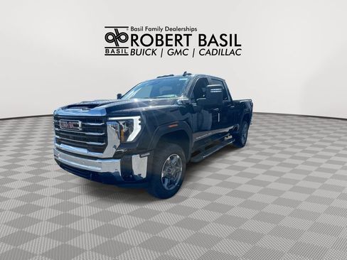 New 2026 GMC Sierra 3500 SLE w/ SLE Value Package AWD/4WD image 4