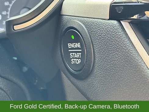Used 2022 Ford Escape SE w/ Cold Weather Package AWD/4WD image 27