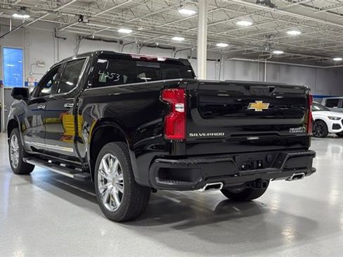 New 2026 Chevrolet Silverado 1500 High Country w/ High Country Premium Package image 7