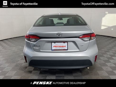 Used 2023 Toyota Corolla LE image 8