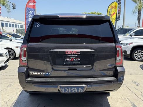 Used 2016 GMC Yukon XL SLT w/ Open Road Package RWD image 5