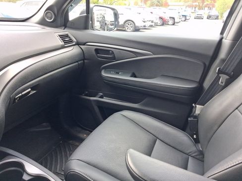 Used 2023 Honda Passport EX-L image 21