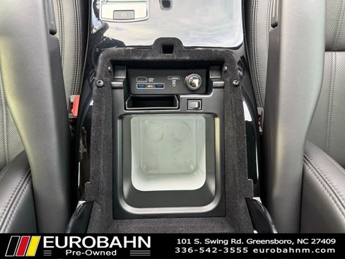 Used 2017 Land Rover Range Rover HSE AWD/4WD image 38