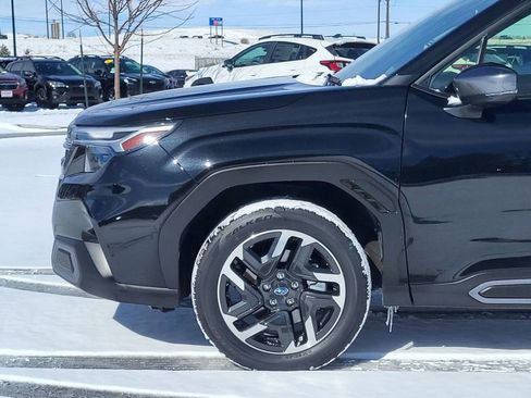 Used 2025 Subaru Forester Limited w/ Popular Package #1 AWD/4WD image 6