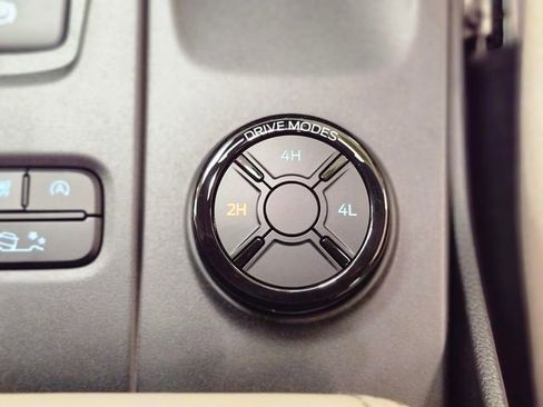 New 2025 Ford Ranger XLT w/ Equipment Group 301A High image 21