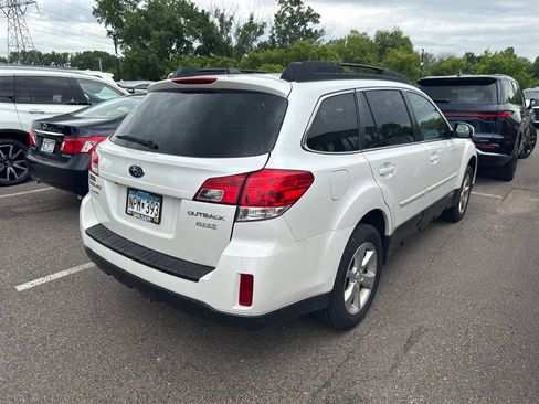 Used 2014 Subaru Outback 2.5i Limited AWD/4WD image 24