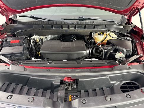 Used 2022 Chevrolet Tahoe Z71 w/ Z71 Off-Road Package image 32