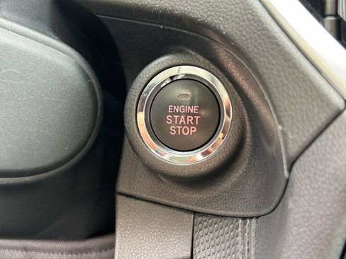 Used 2022 Subaru Forester Premium AWD/4WD image 28