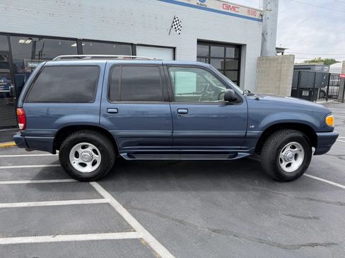 Used 2000 Mercury Mountaineer 2WD V8 image 8
