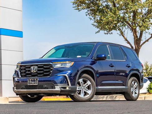 Used 2025 Honda Pilot EX-L image 1