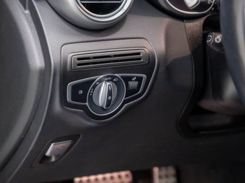 Used 2022 Mercedes-Benz GLC 300 GLC 300 image 20