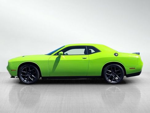 Used 2019 Dodge Challenger SXT w/ Blacktop Package RWD image 7