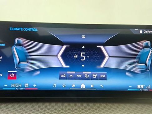 Used 2025 BMW M440i Coupe image 44