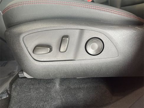 Certified 2024 Chevrolet Traverse RS w/ LPO, Floor Liner Package image 26