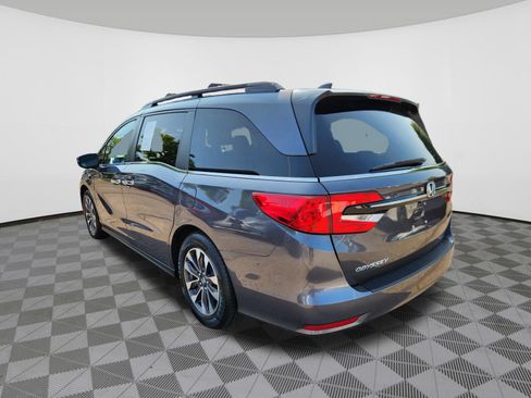 Certified 2023 Honda Odyssey EX-L image 3