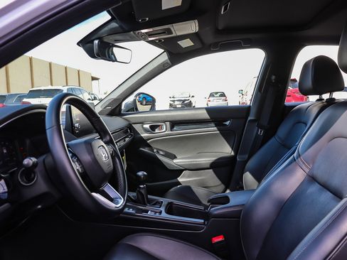 Used 2024 Honda Civic Sport Touring image 19