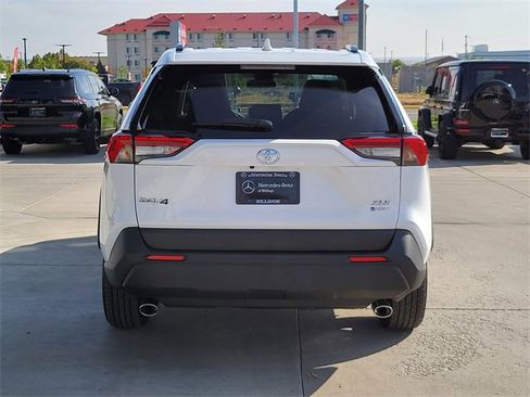 Used 2025 Toyota RAV4 XLE image 41