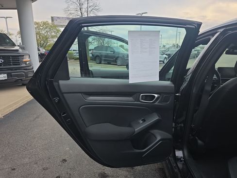 Used 2023 Honda Civic Sport image 34