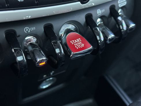 Used 2019 MINI Cooper Countryman S image 23