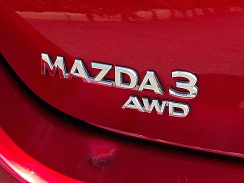 Used 2020 MAZDA MAZDA3 AWD Sedan w/ Premium Package image 29